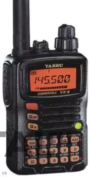 Yaesu VX-6R фото 1