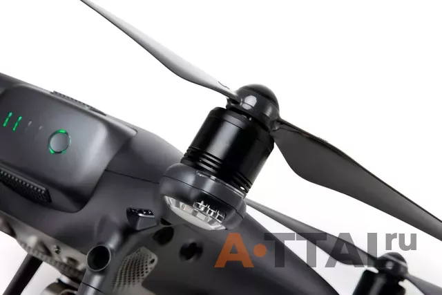 Квадрокоптер DJI Phantom 4 Pro Obsidian Edition фото 3