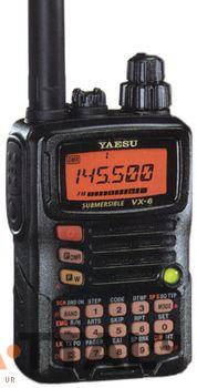 Любительская радиостанция Yaesu VX-6R фото